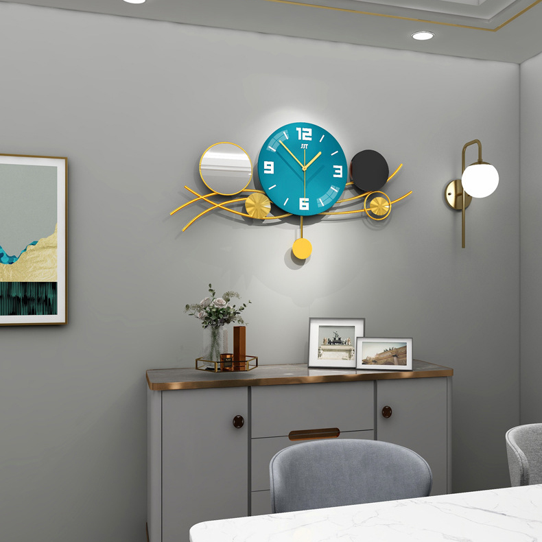 Đồng hồ treo tường trang trí họa tiết hình tròn size lớn 68cm x 42cm