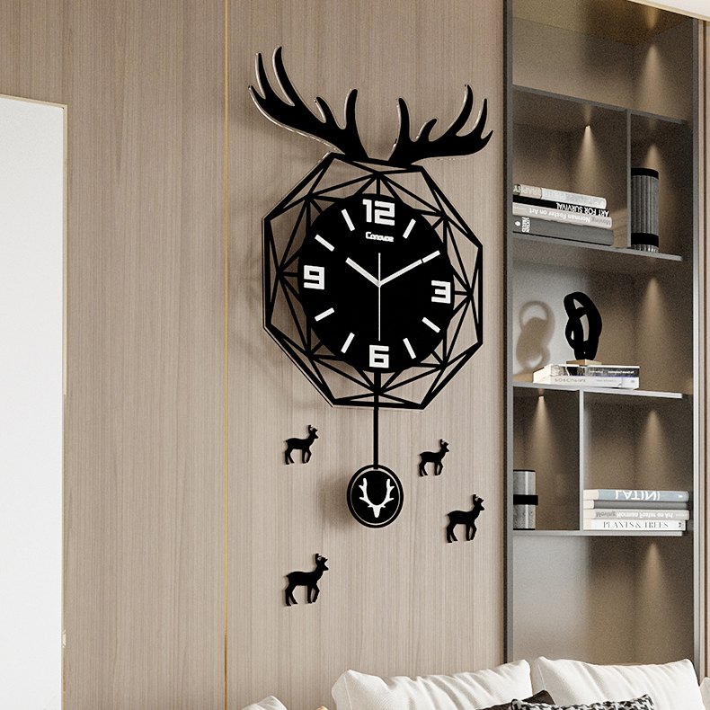 Đồng hồ treo tường nghệ thuật hươu tài lộc